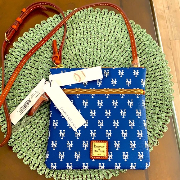 Dooney & Bourke Handbags - New York Mets Dooney & Bourke crossbody bag